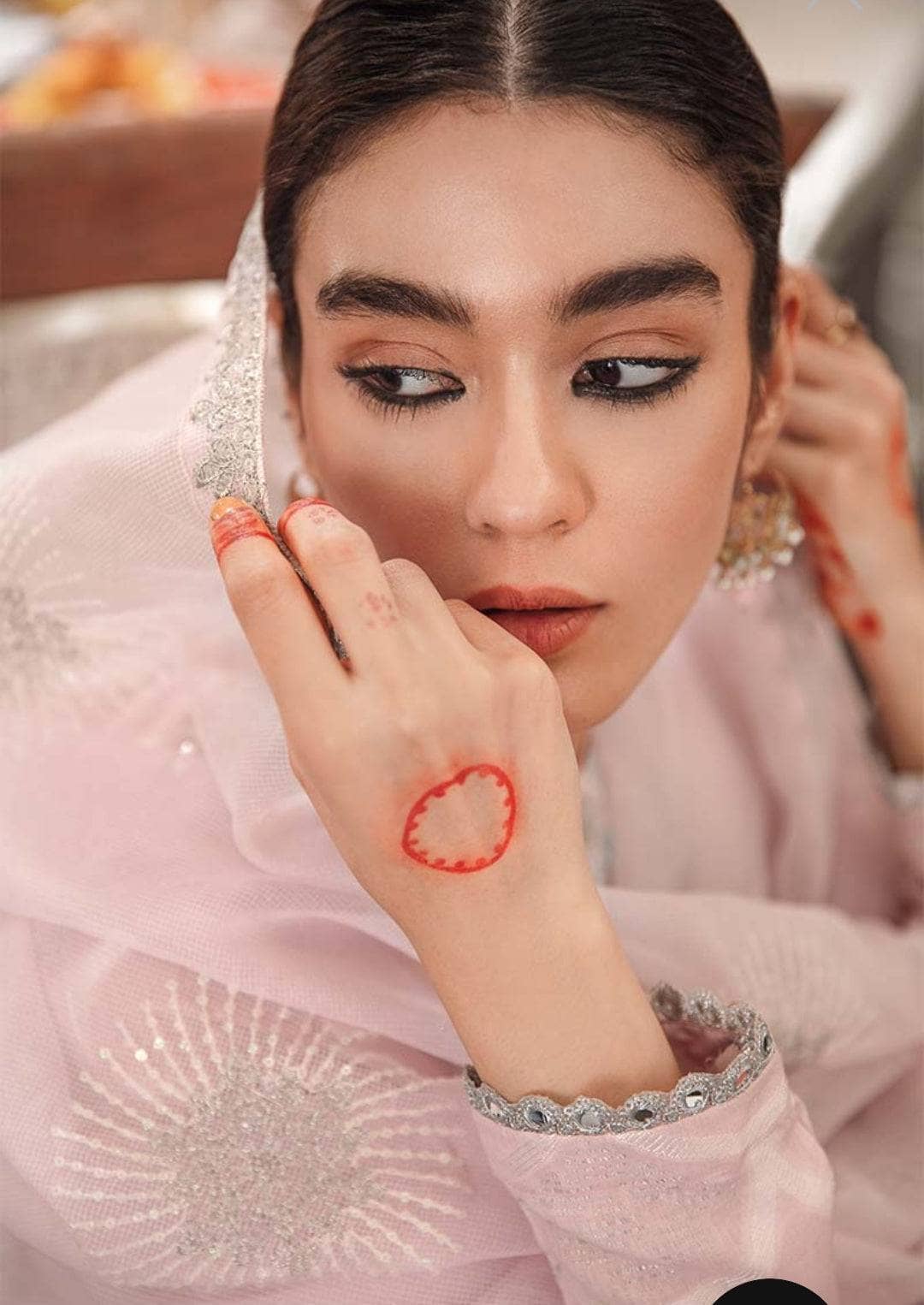 img_cross_stitch_eid_lawn_22_awwal_boutique