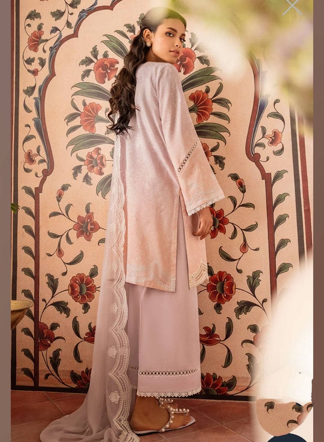 img_cross_stitch_eid_lawn_23_awwal_boutique