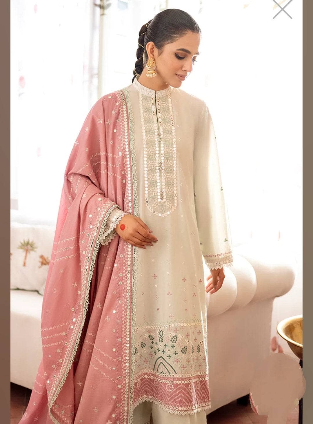 img_cross_stitch_eid_lawn_23_awwal_boutique