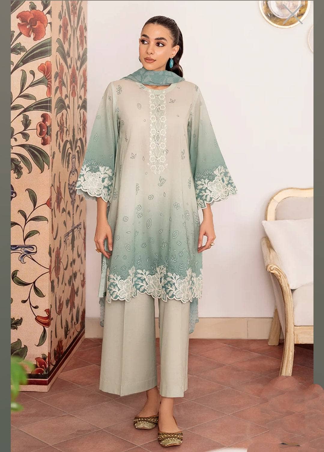 img_cross_stitch_eid_lawn_23_awwal_boutique