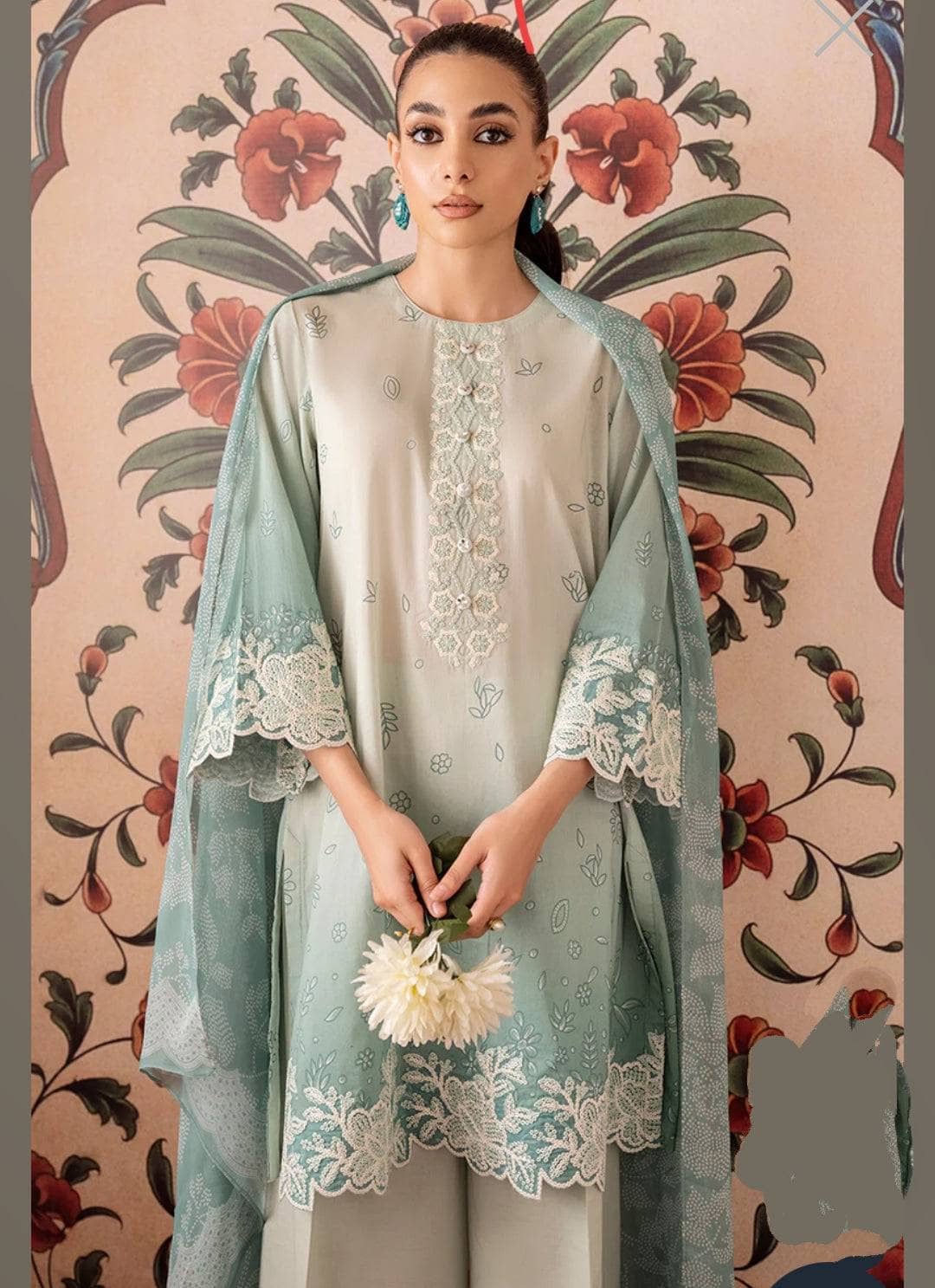 img_cross_stitch_eid_lawn_23_awwal_boutique
