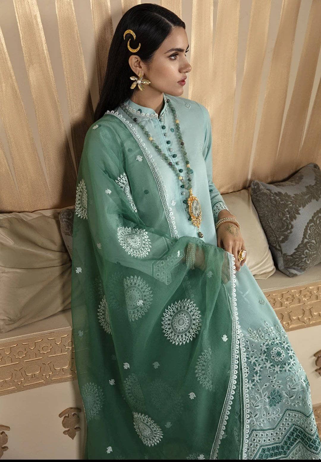img_cross_stitch_eid_lawn_2021_awwal_boutique