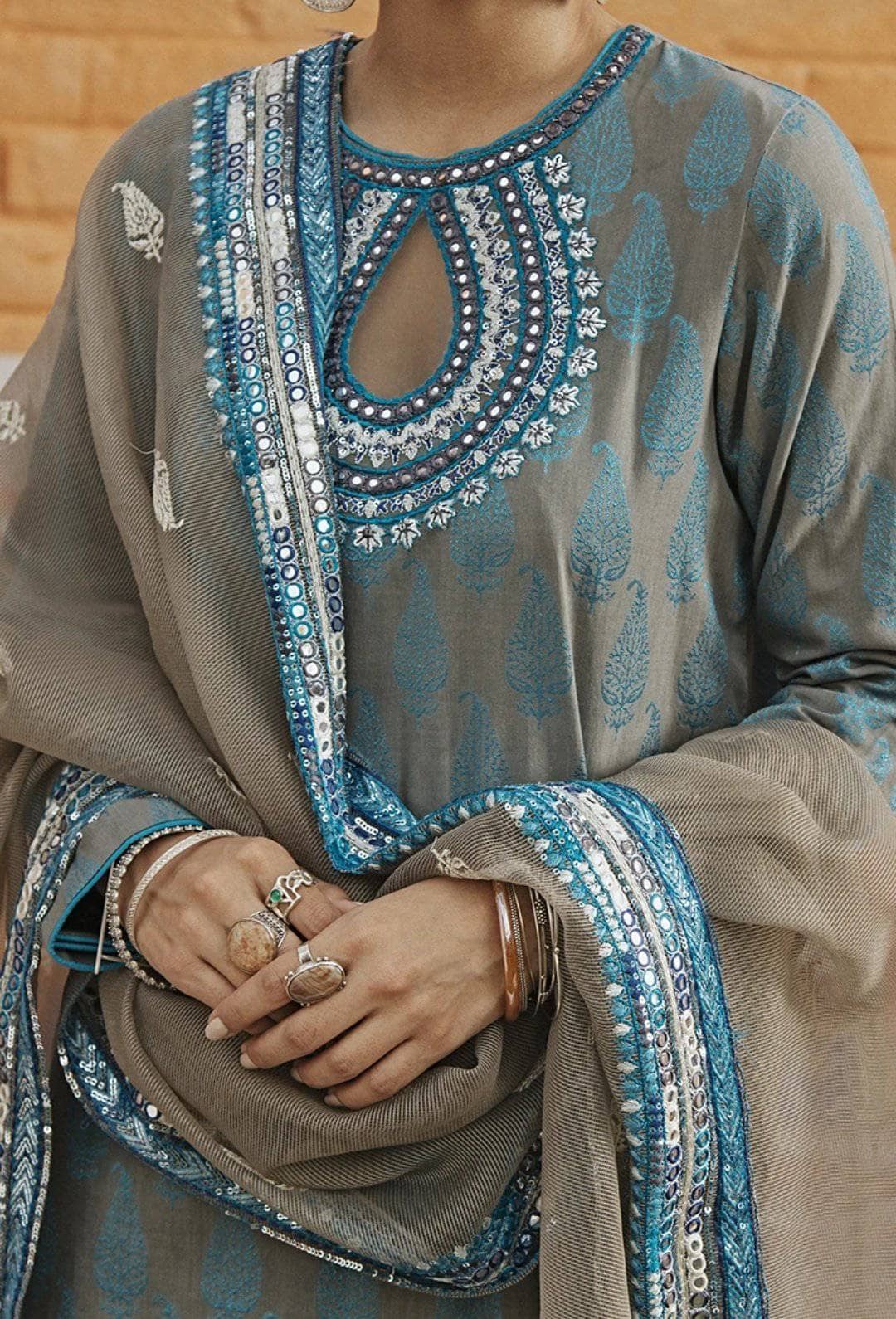 Cross Stitch Lawn Pakistani Suits Cross Stitch Rimjhim Eid Lawn/BARG-E FEROZ B