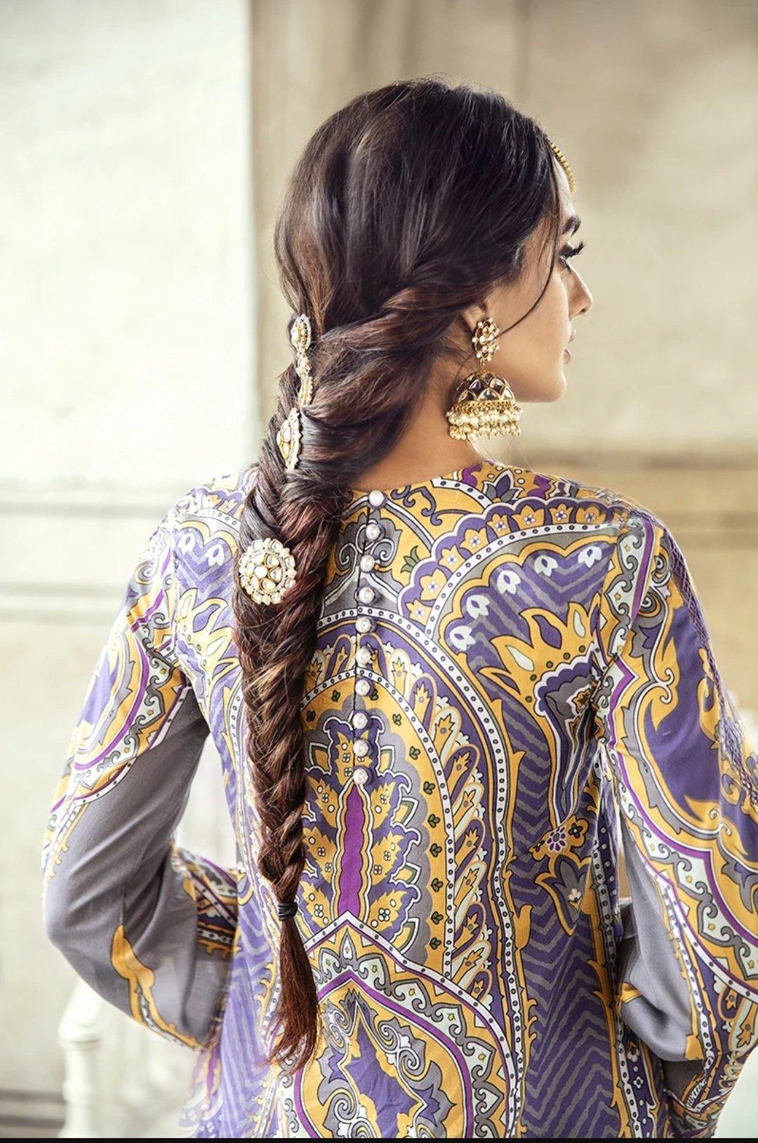 img_cross_stitch_lawn_collection_awwal_boutique