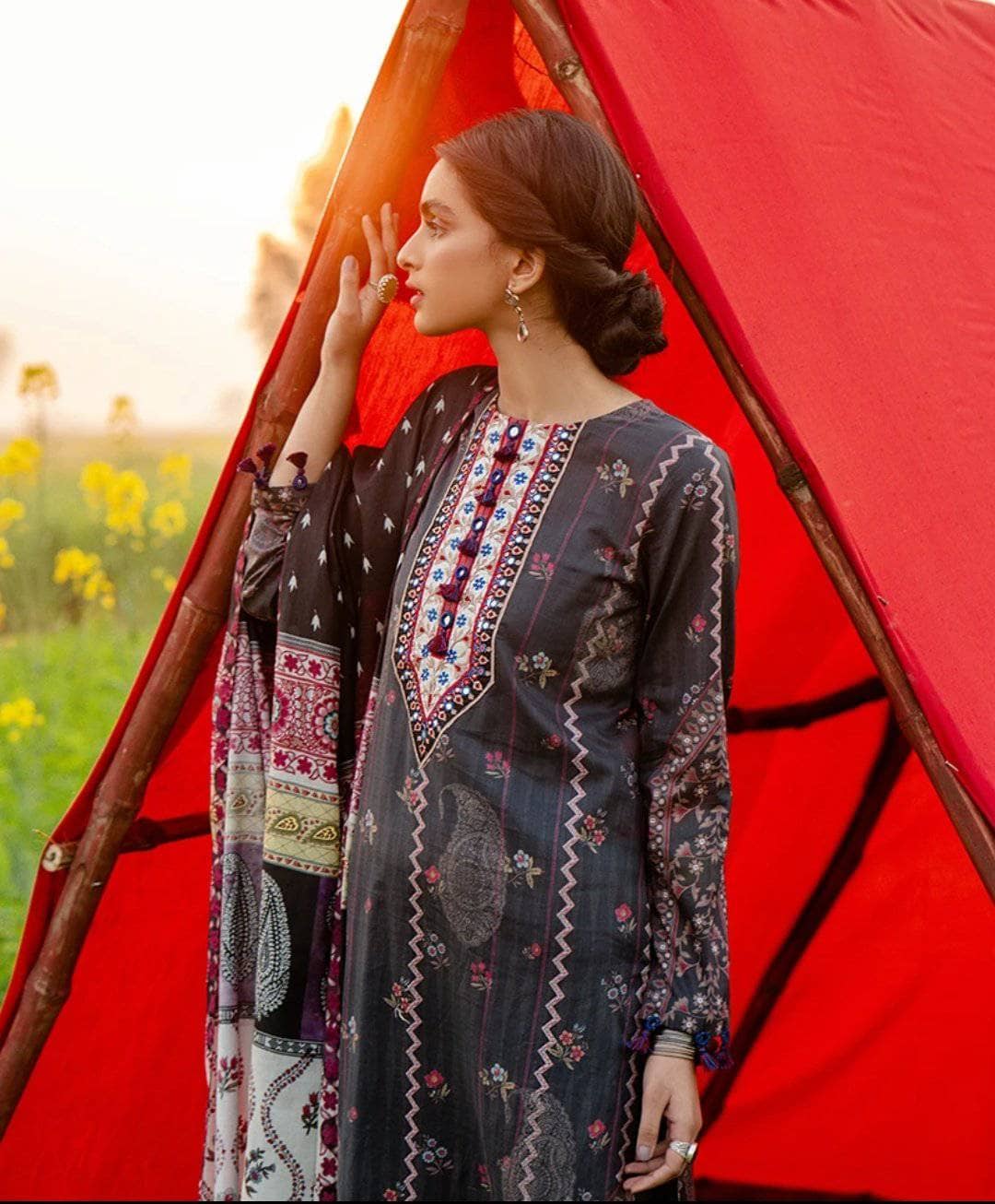img_cross_stitch_lawn_2021_awwal_boutique