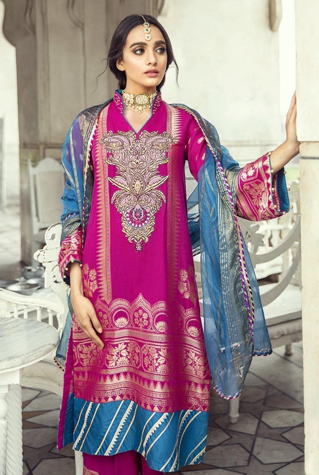 img_cross_stitch_lawn_collection_awwal_boutique