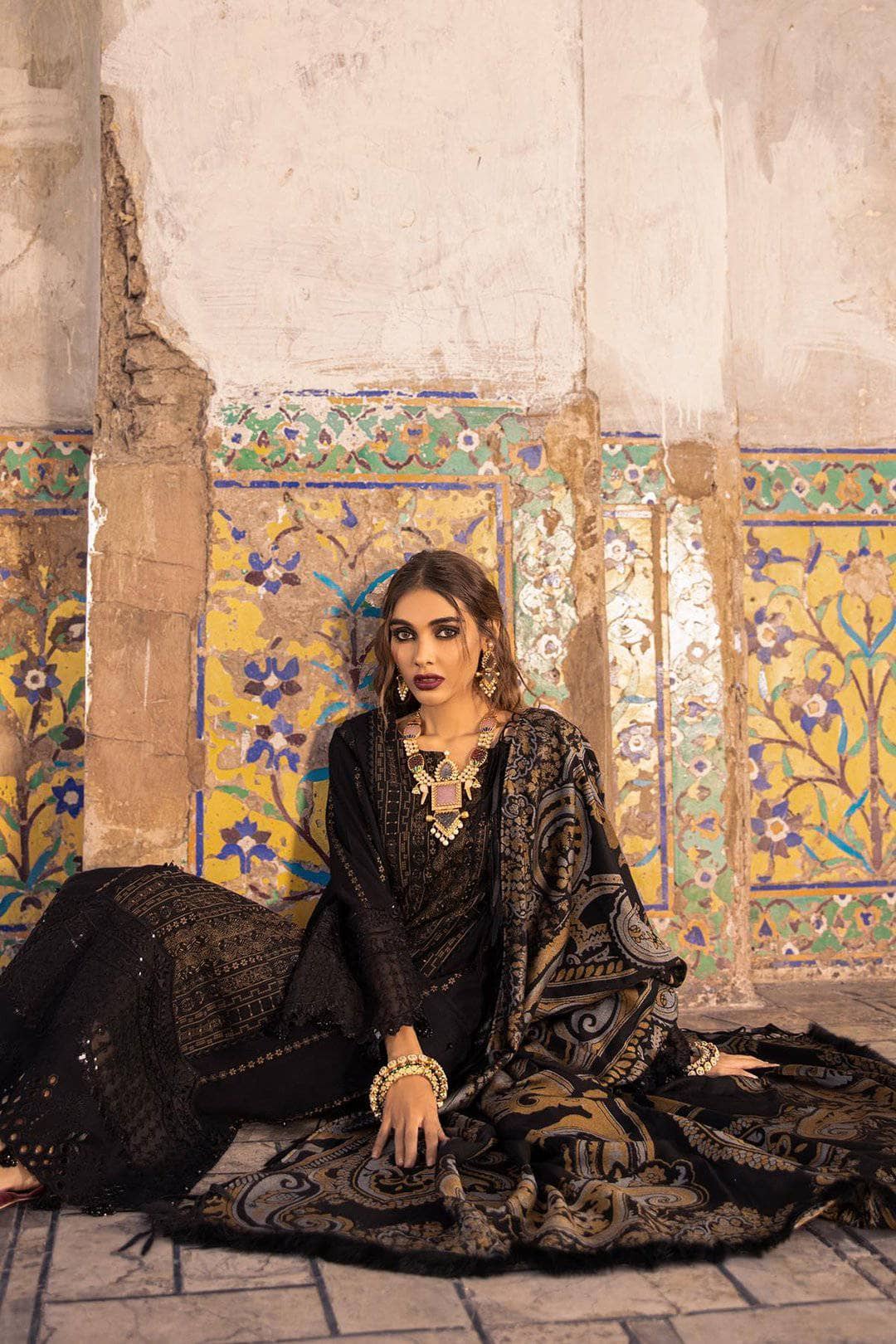 img_nureh_exclsuive_shawl_collection_awwal_boutique