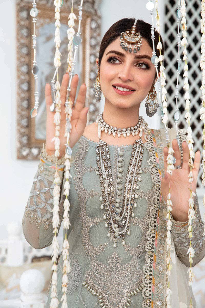 img_maria_b_eid_lawn_22_awwal_boutique