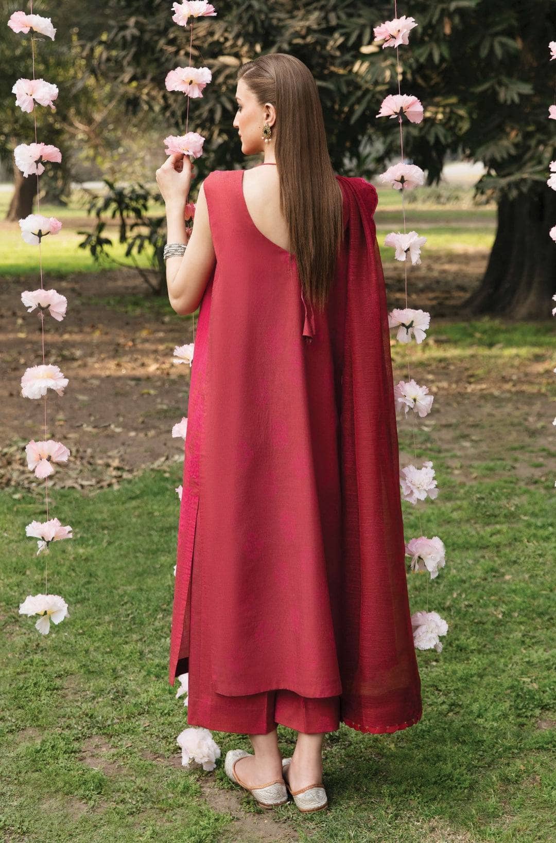 img_afrozeh_ayzel_lawn_23_awwal_boutique