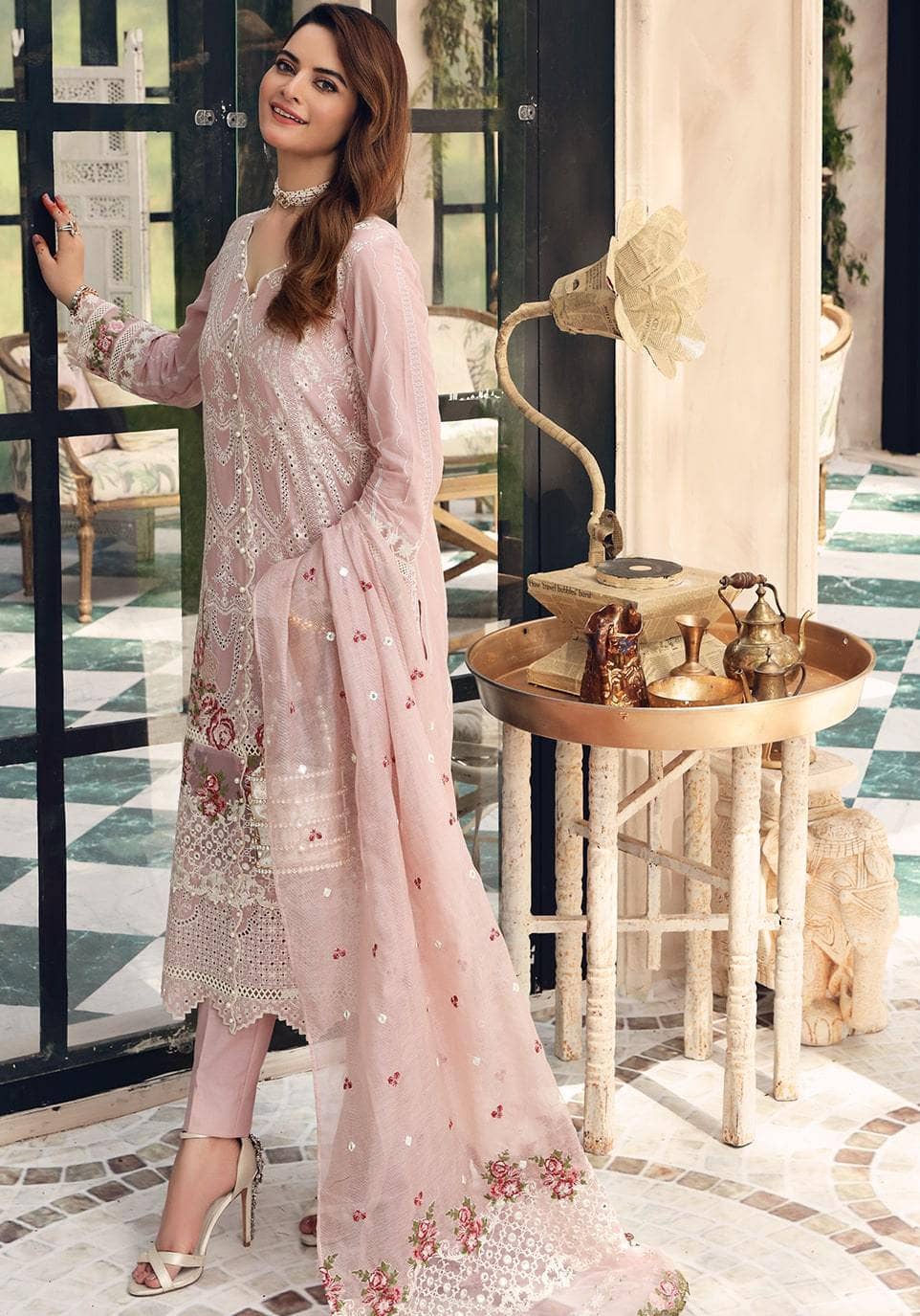 img_elaf_festive_chikankari_lawn_collection_awwal_boutique