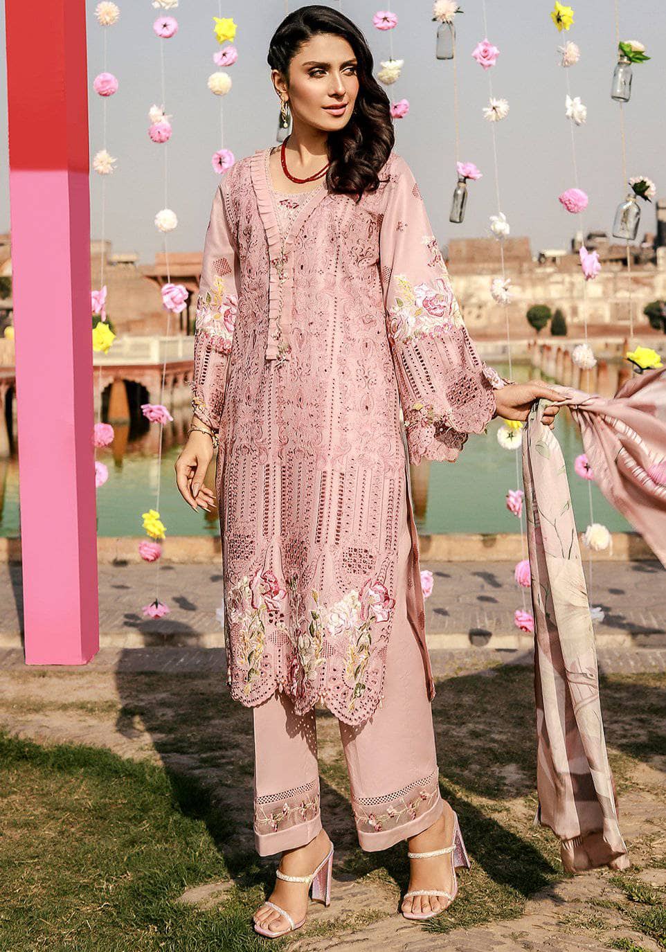 img_Elaf_festive_lawn_2021_awwal_boutique