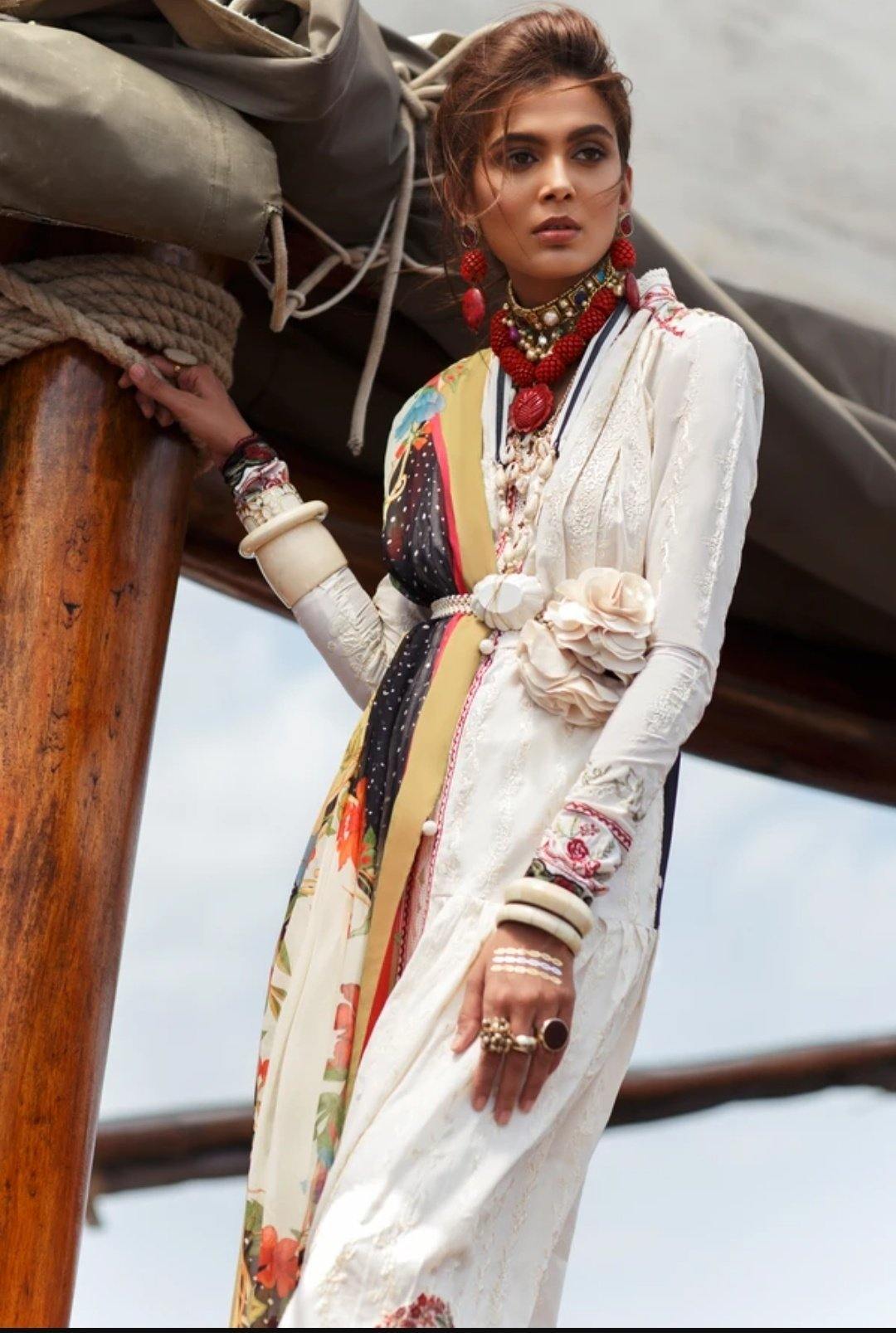img_elan_lawn_2020_lawn_collection_awwal_boutique