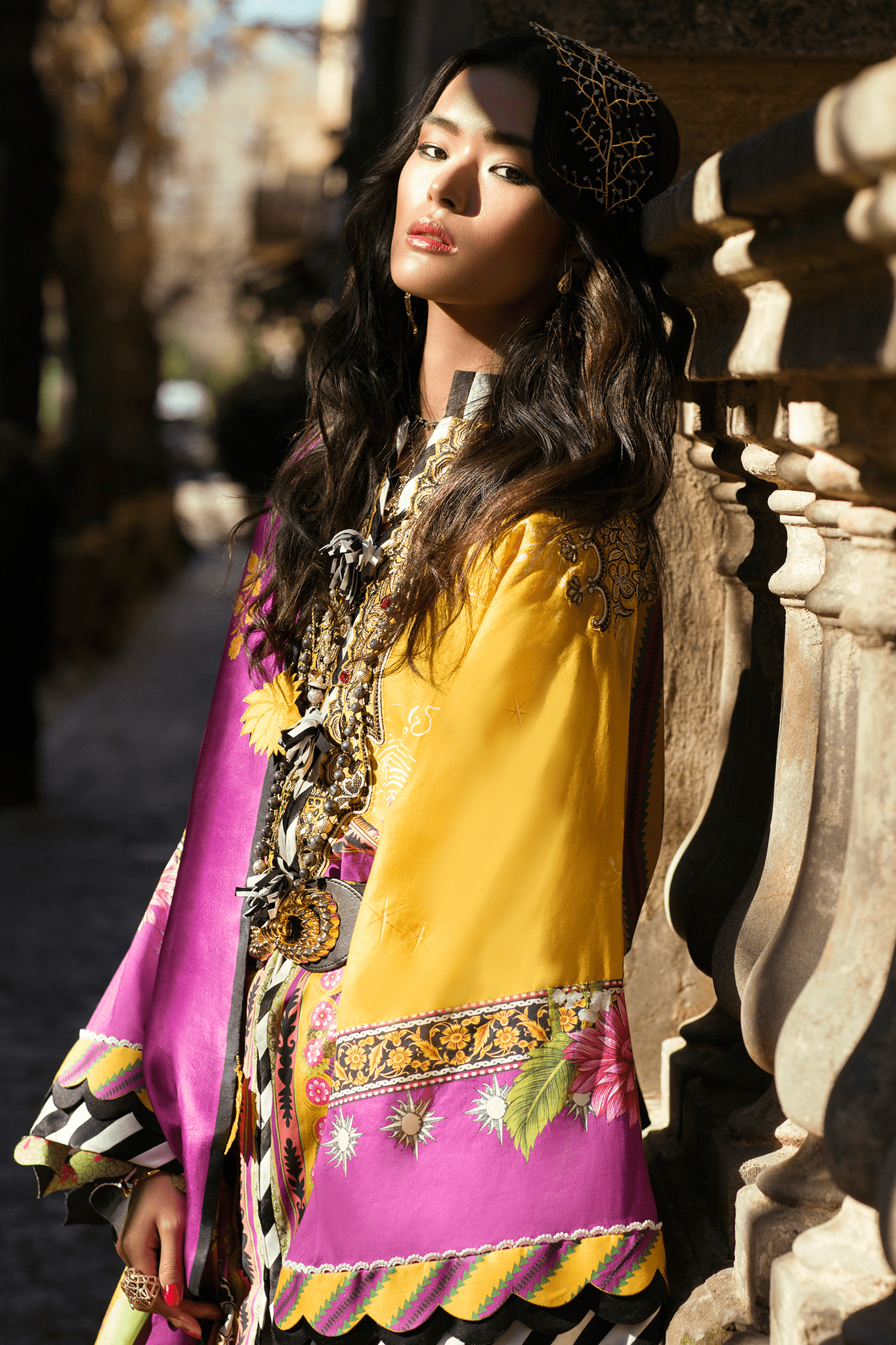 Élan Luxury Lawn Collection EL-09 B (VIVIR)