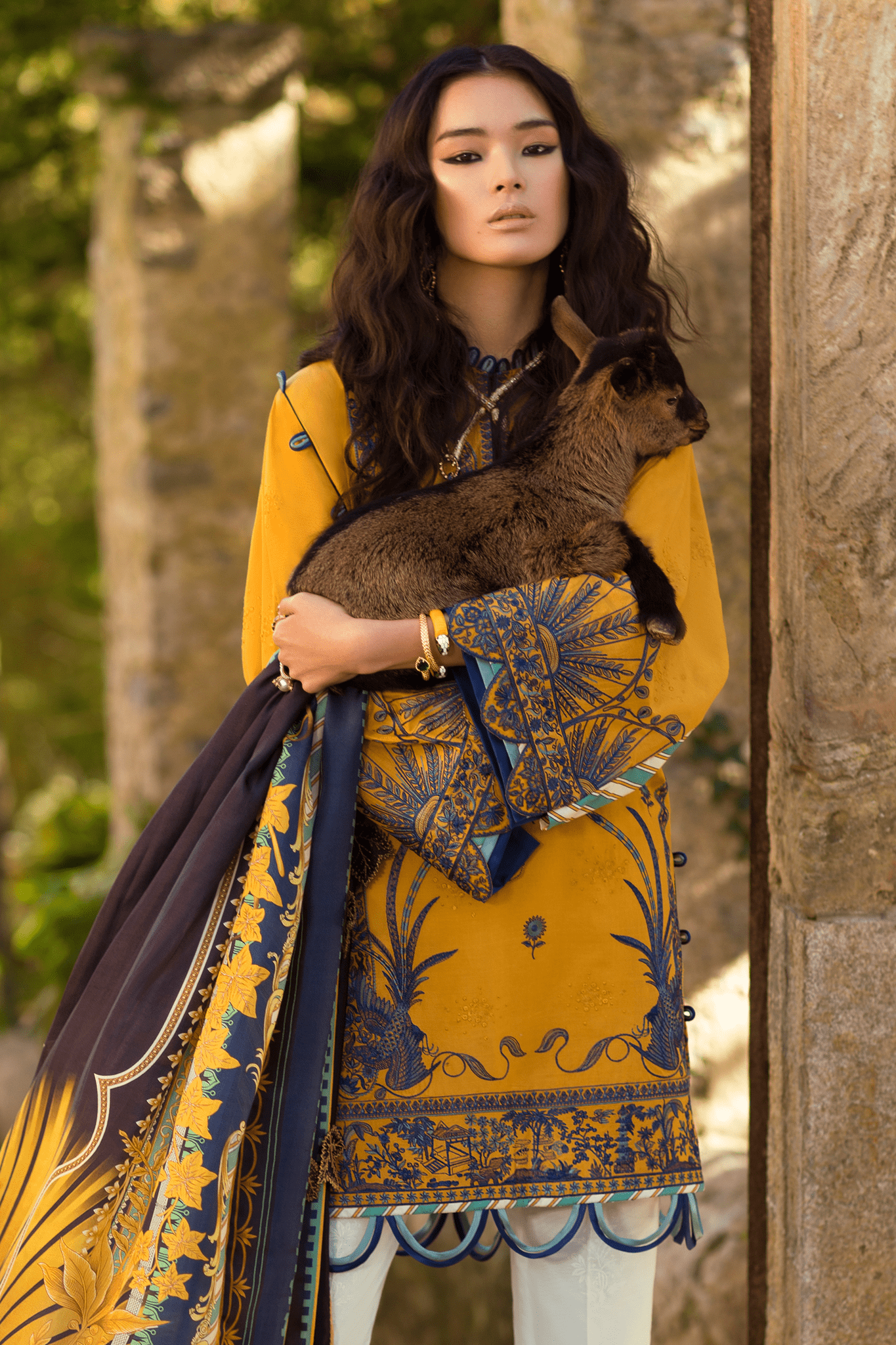 img_elan_lawn_collection_sale_awwal_boutique