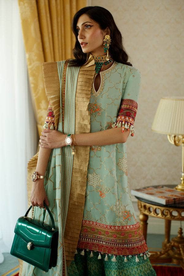 img_elan_lawn_22_awwal_boutique