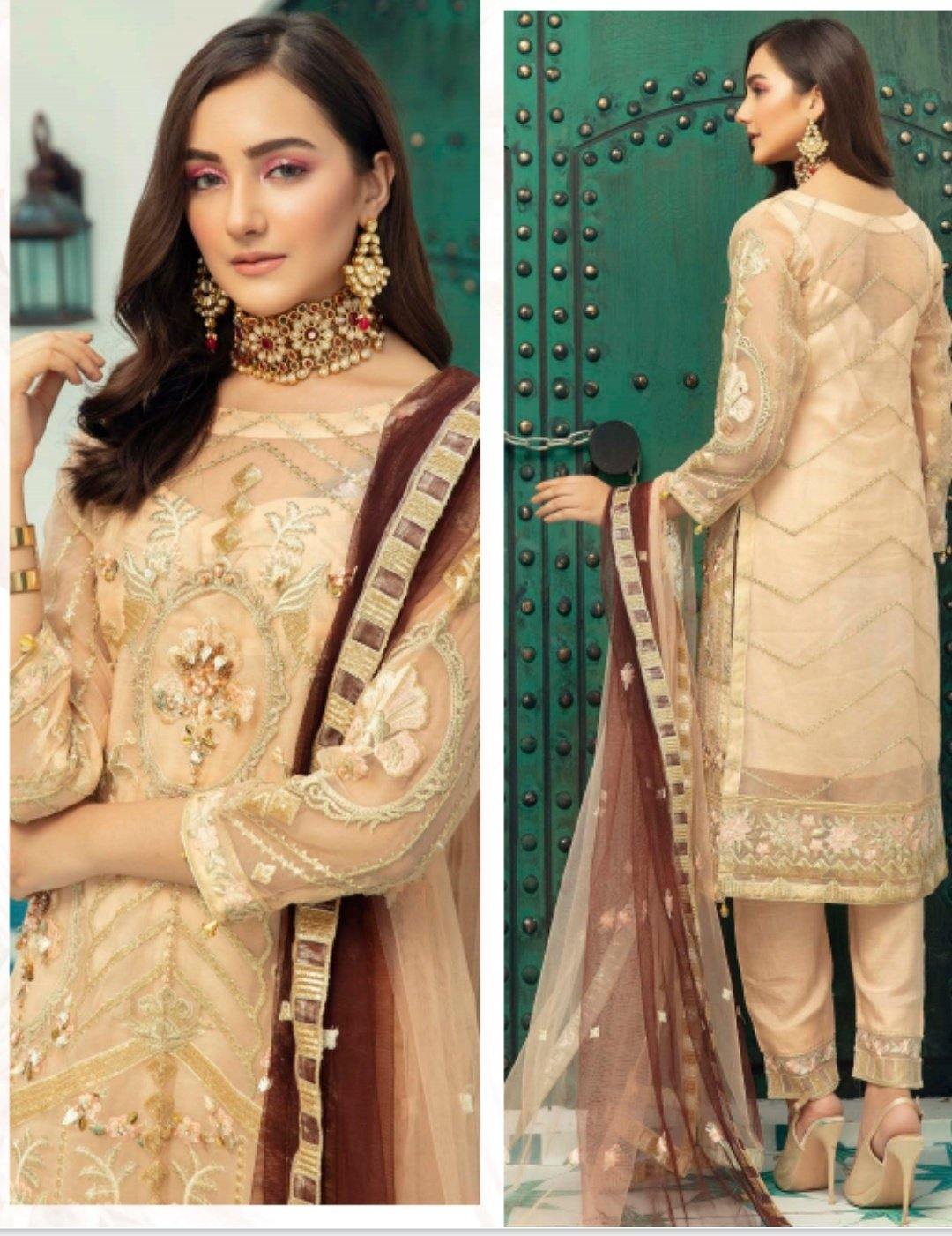 img_emaan_adeel_chiffon_wedding_bridal_awwal_boutique