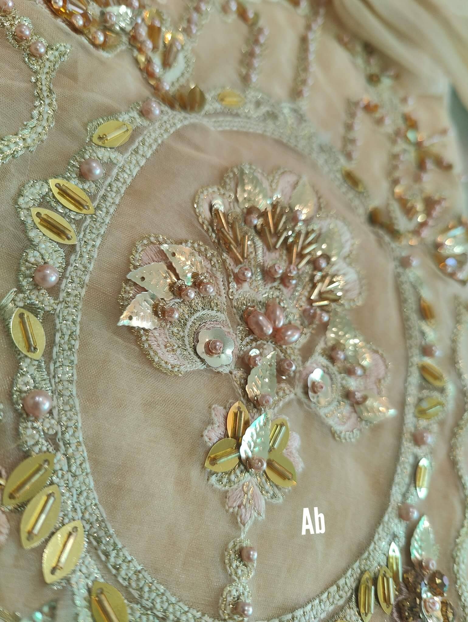 img_emaan_adeel_formal_awwal_boutique