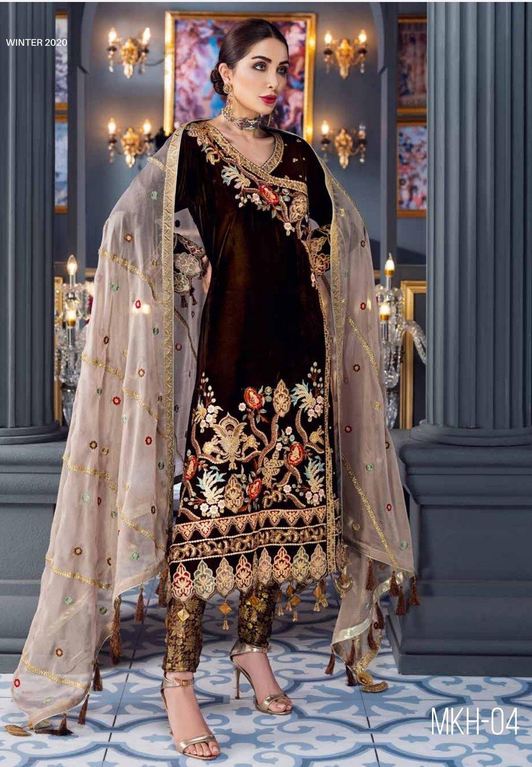 img_emaan_adeel_velvet_collection_awwal_boutique