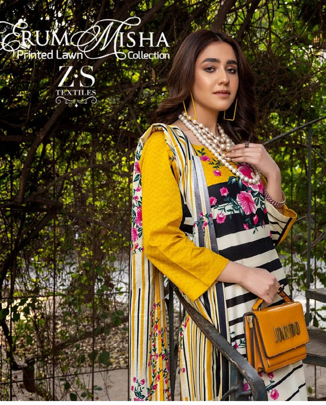 img_erum_misha_printed_lawn_by_z_s_textiles_awwal_boutique