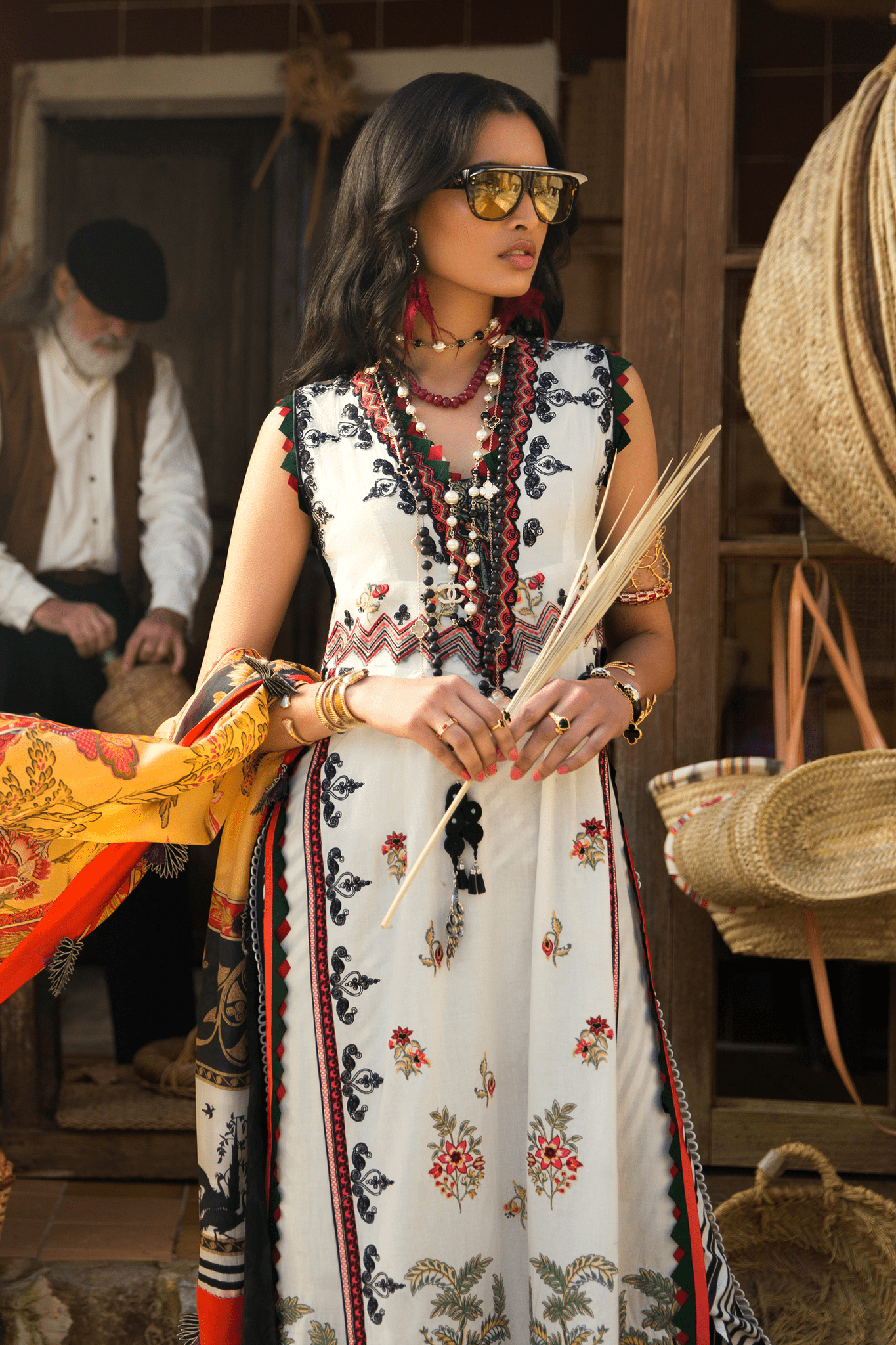 img_elan_lawn_collection_sale_awwal_boutique