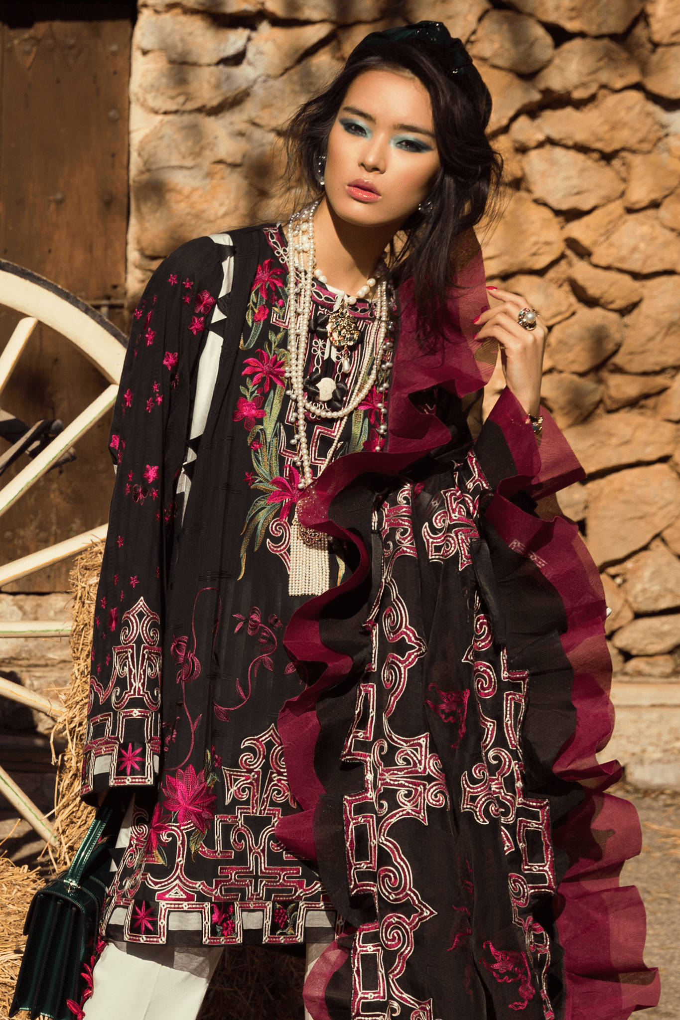 img_elan_lawn_collection_sale_awwal_boutique