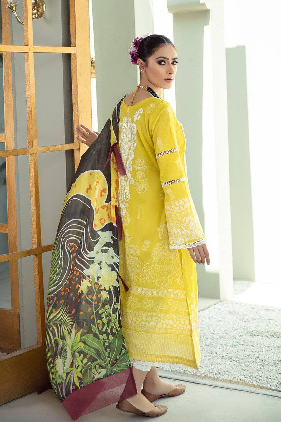 img_faixa_faixan_by_ittehad_lawn_2021_awwal_boutique