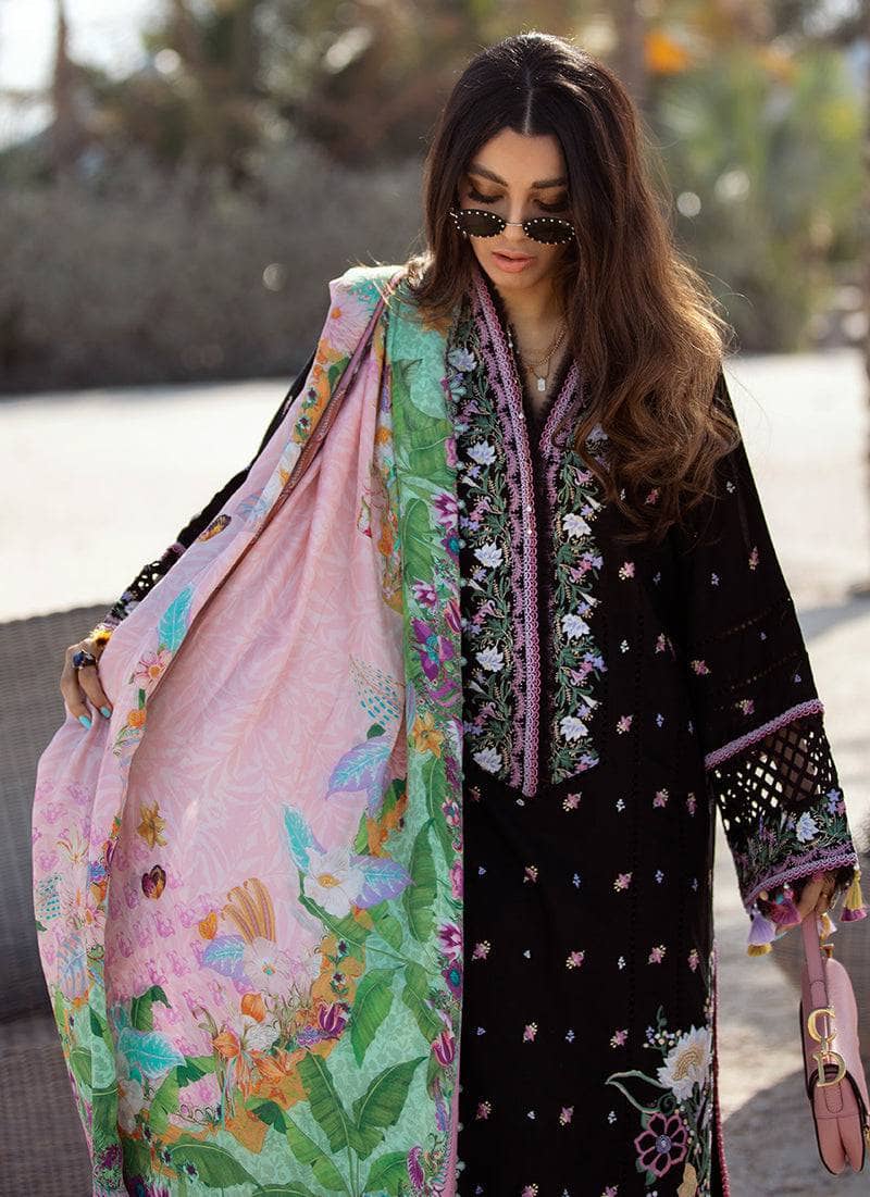 img_farah_talib_aziz_lawn_22_awwal_boutique_awwal_boutique