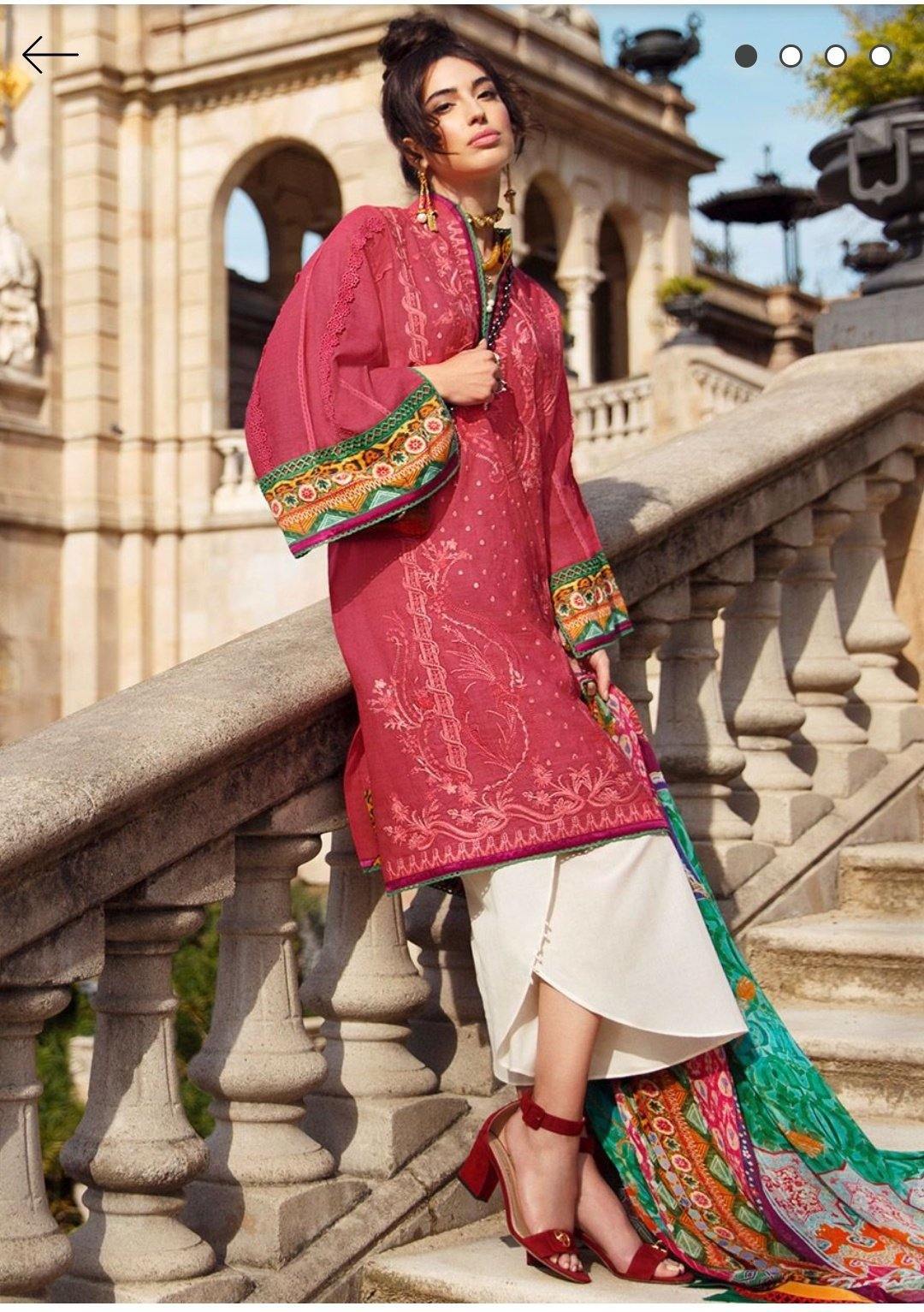 img_farah_talib_aziz_lawn_collection_awwal_boutique
