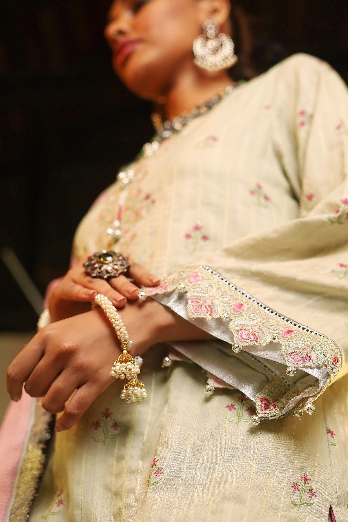 img_al_karam_festive_jacquard_collection_2020_awwal_boutique