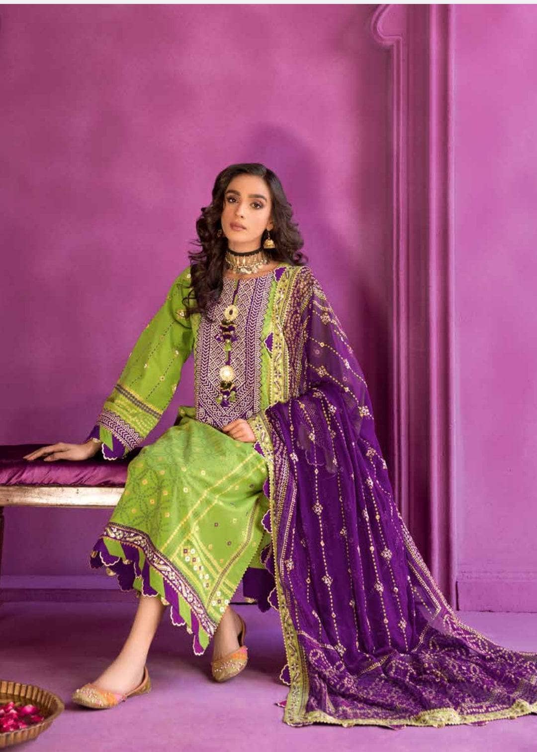 img_gul_ahmed_chunari_lawn_23_awwal_boutique