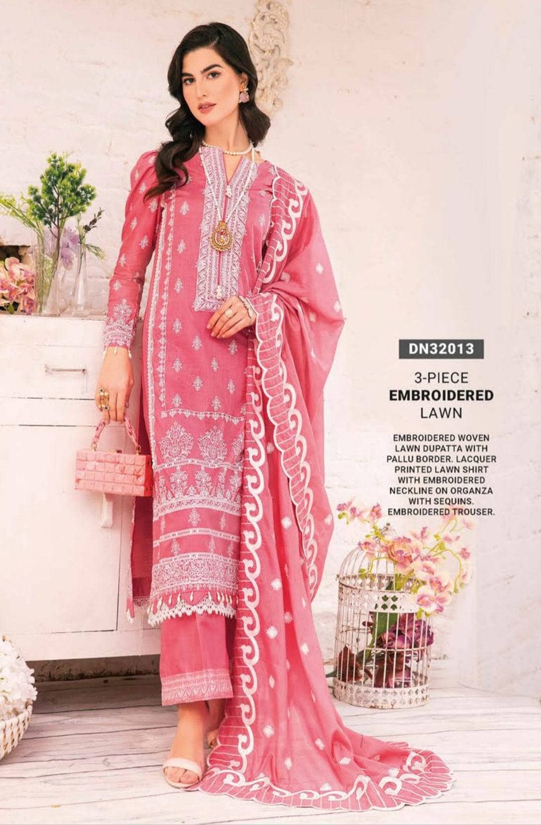 img_gul_ahmed_essentials_23_awwal_boutique