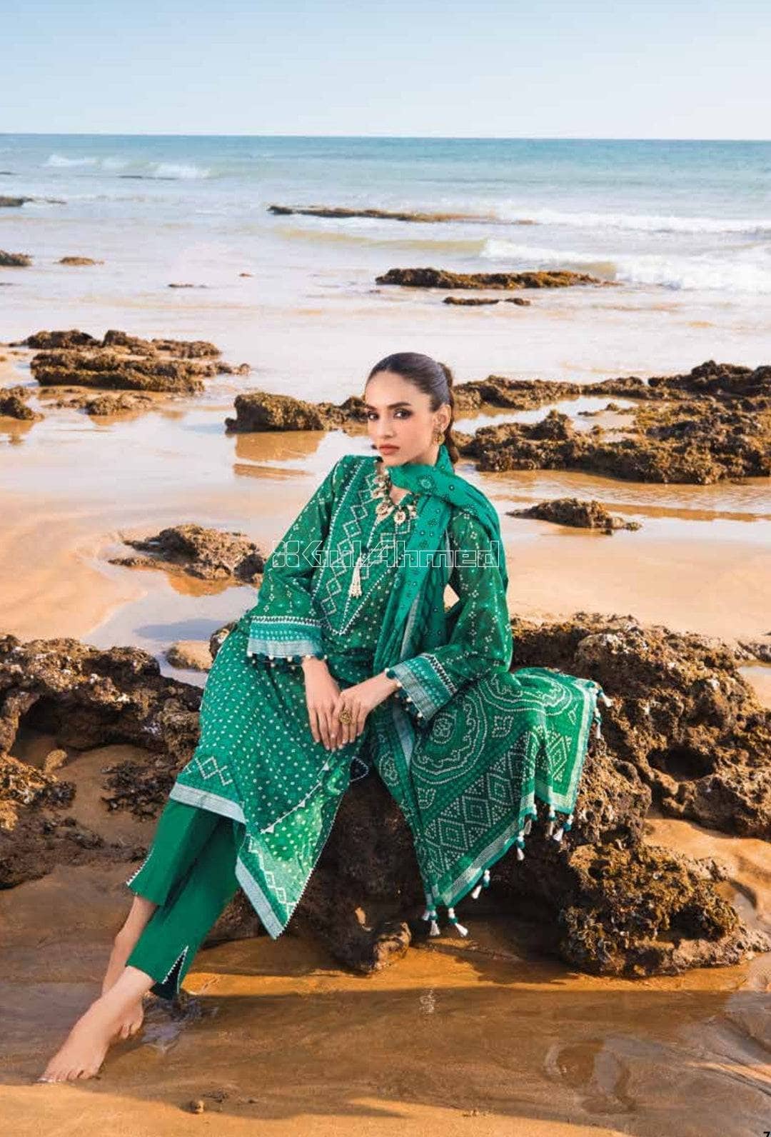 img_gul_ahmed_chunari_lawn_22_awwal_boutique