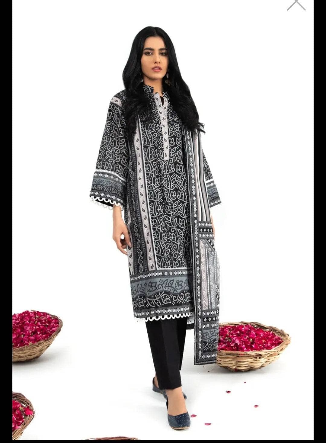 img_gul_ahmed_chunari_lawn_22_awwal_boutique