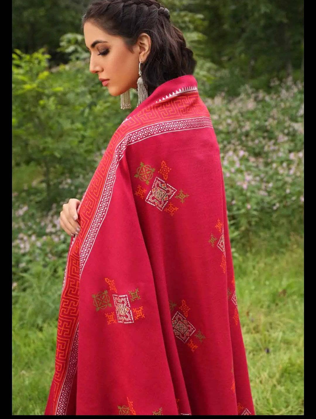 img_gul_ahmed_winter_pakistani_suits_awwal_boutique