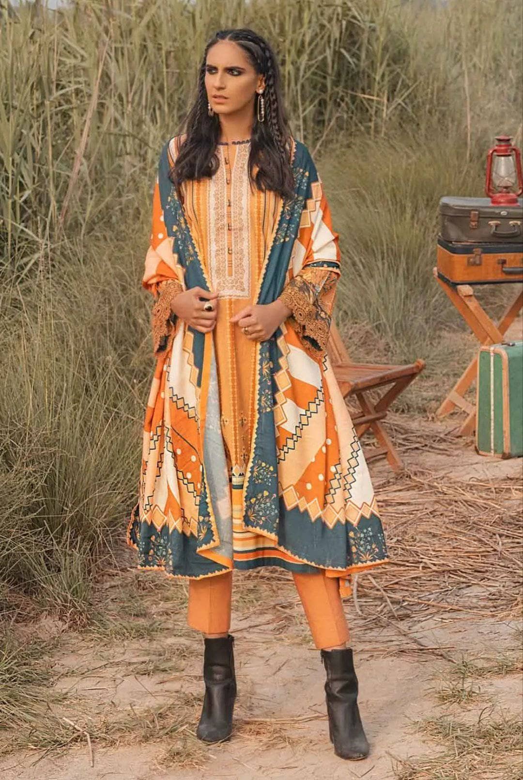 img_gul_ahmed_khaddar_awwal_boutique