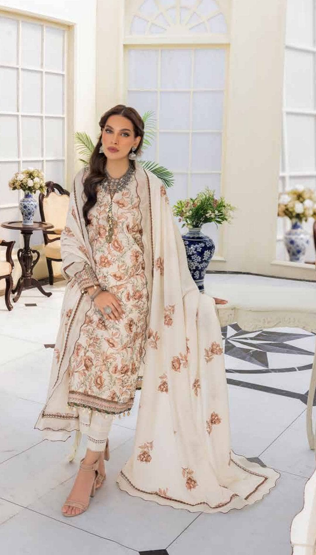 img_gul_ahmed_winter_2022_awwal_boutique