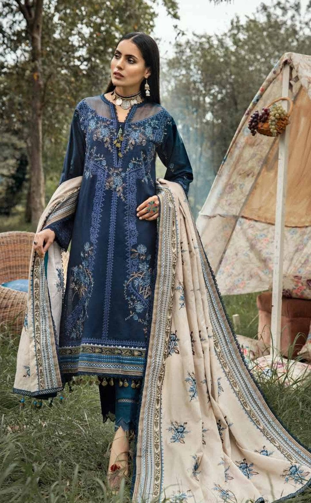 img_gul_ahmed_winter_2022_awwal_boutique