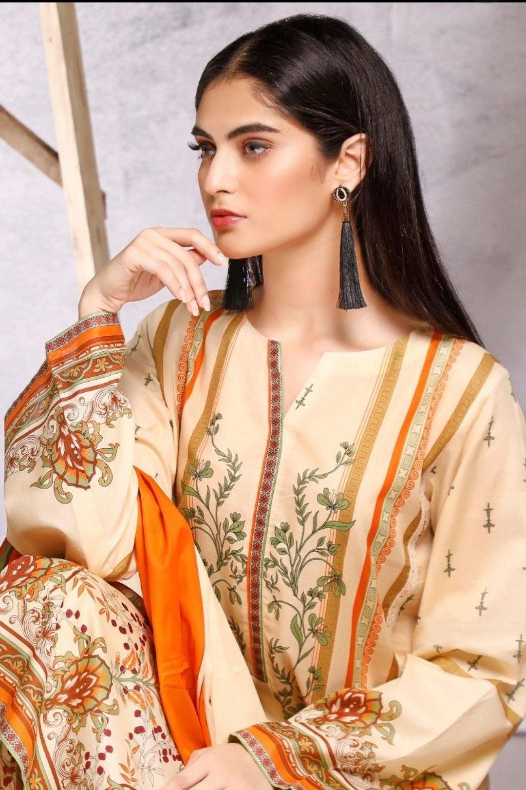 img_gul_ahmed_azadi_edition_lawn_awwal_boutique