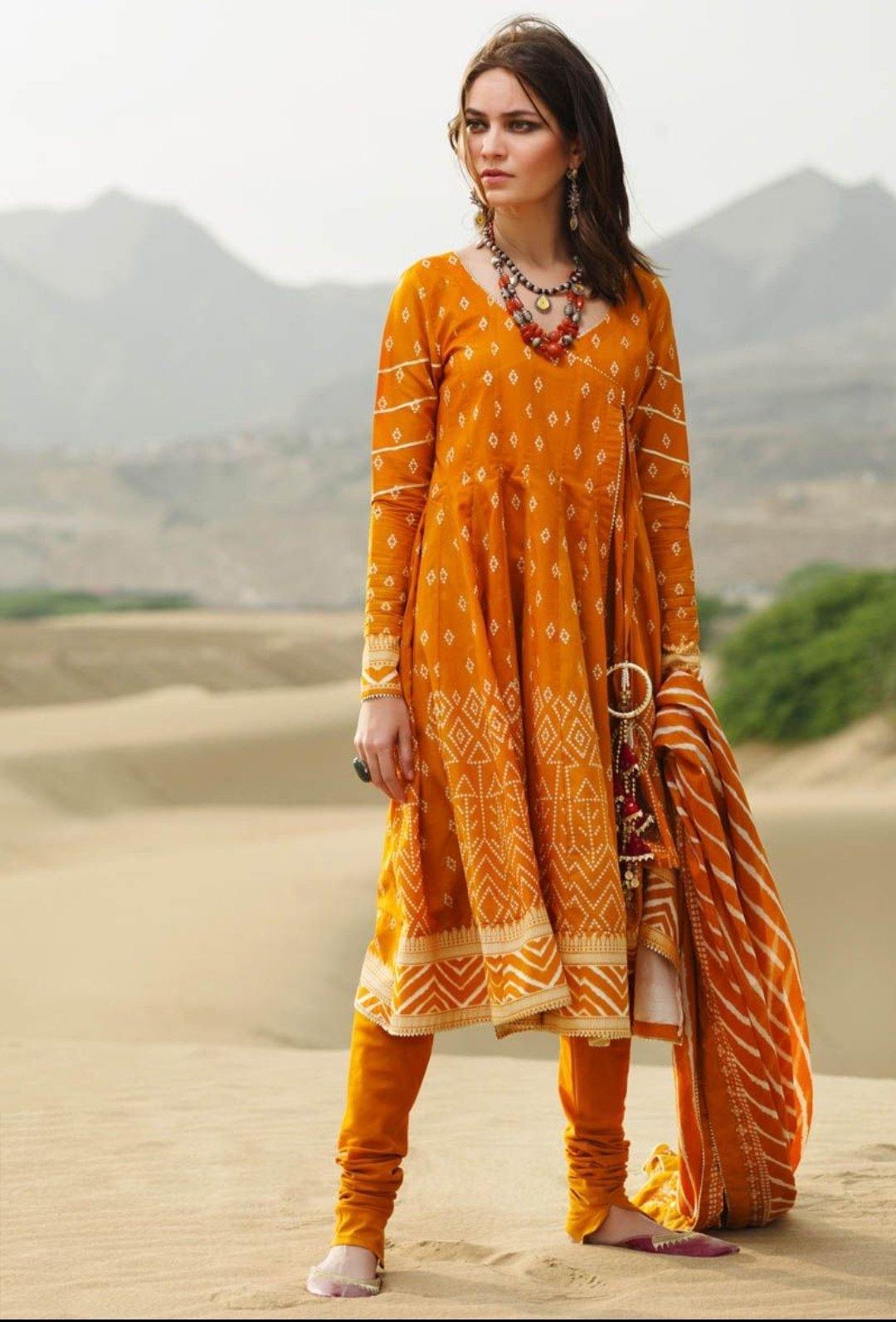 img_gul_ahmed_lawn_collection_2020_awwal_boutique