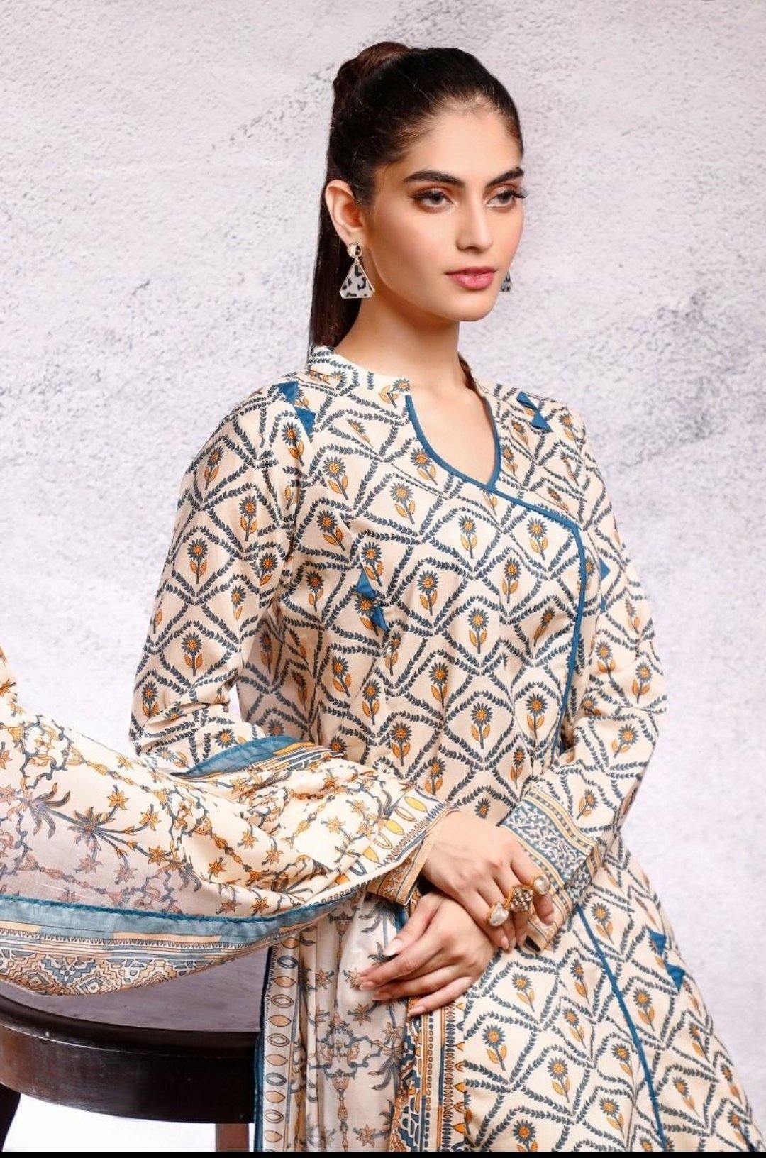 img_gul_ahmed_azadi_edition_lawn_awwal_boutique