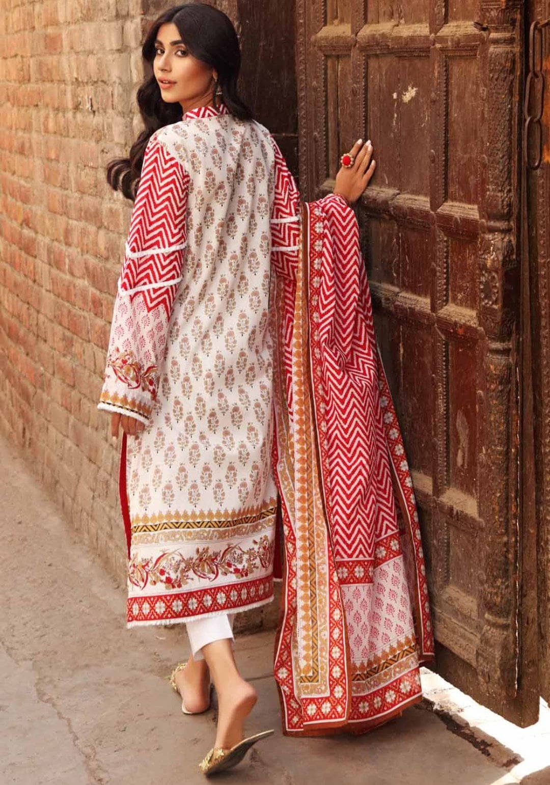 img_gul_ahmed_organic_lawn_2021_awwal_boutique