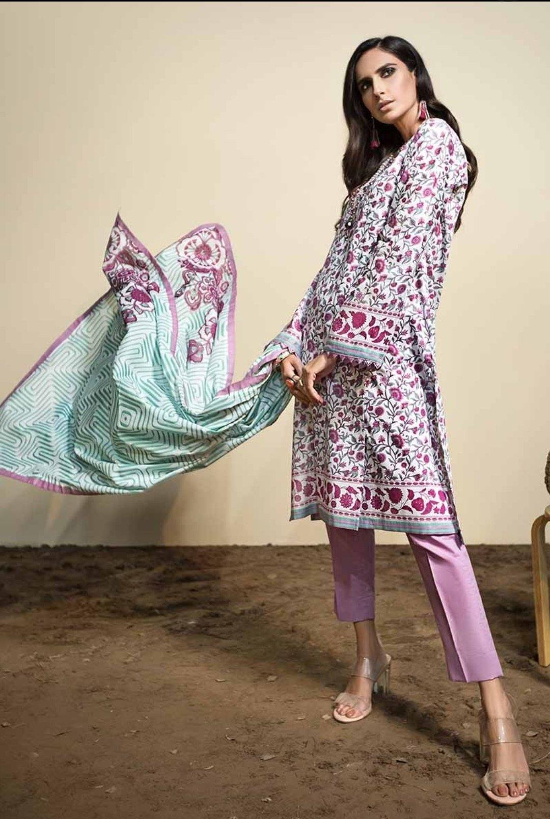 img_gul_ahmed_special_edition_vol_8_awwal_boutique