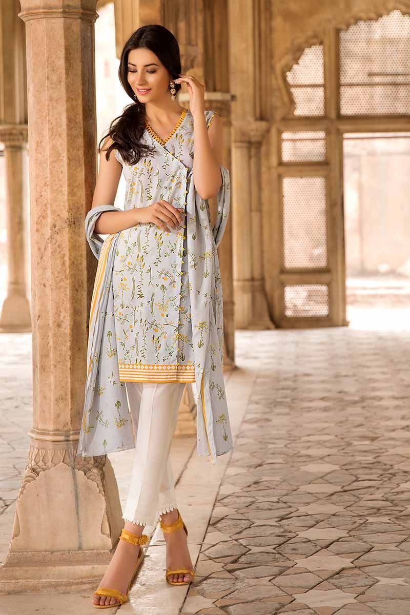 img_gul_ahmed_cambric_collection_awwal_boutique