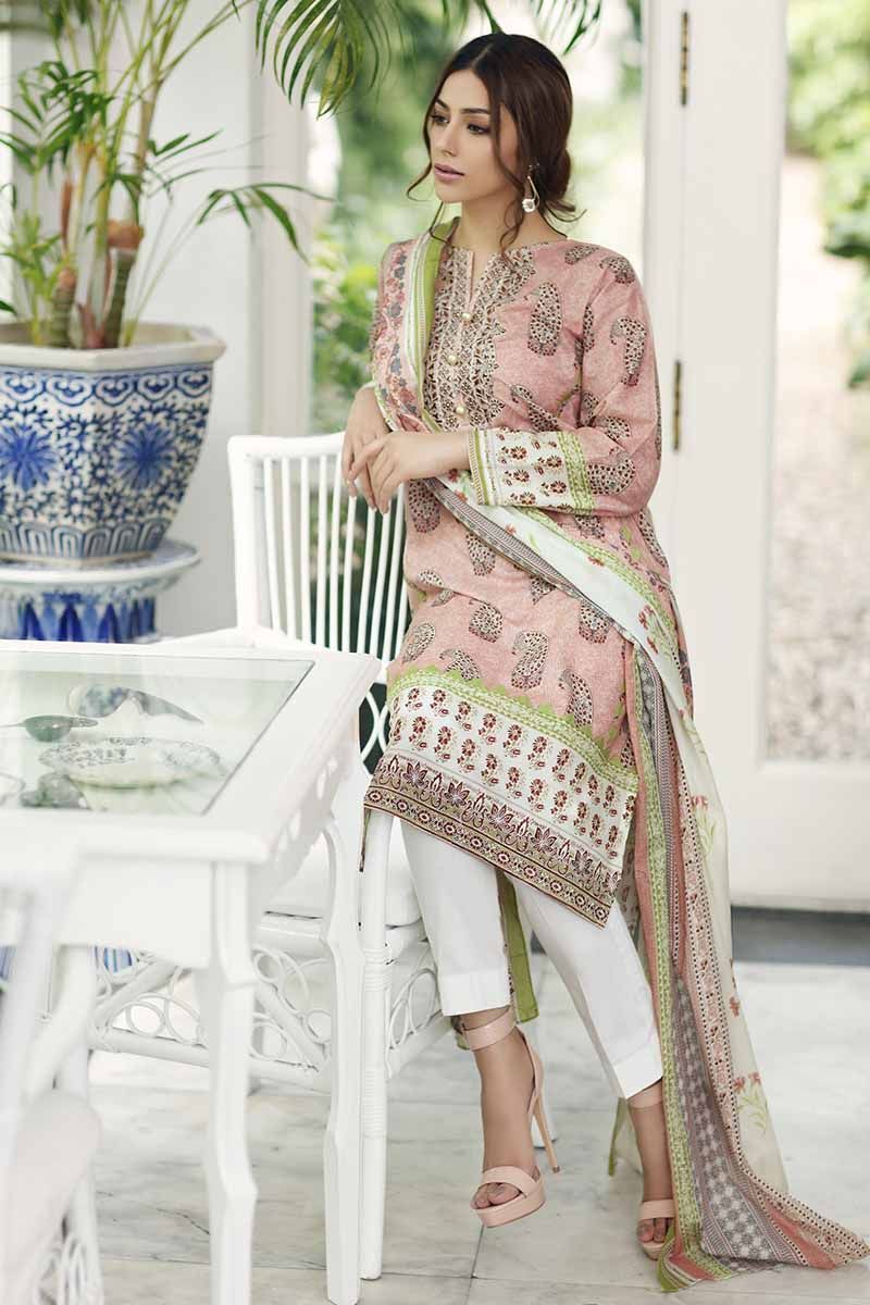 img_gul_ahmed_cambric_collection_awwal_boutique