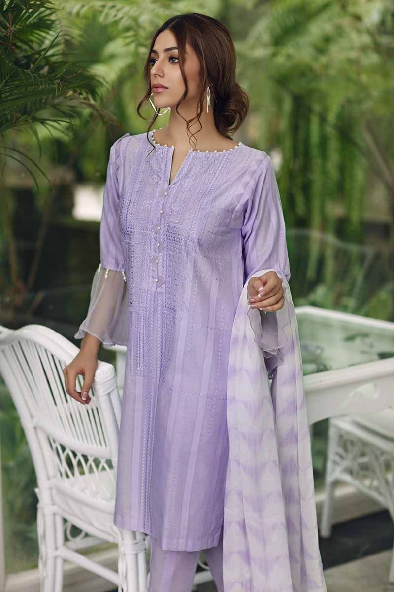 img_gul_ahmed_cambric_collection_awwal_boutique