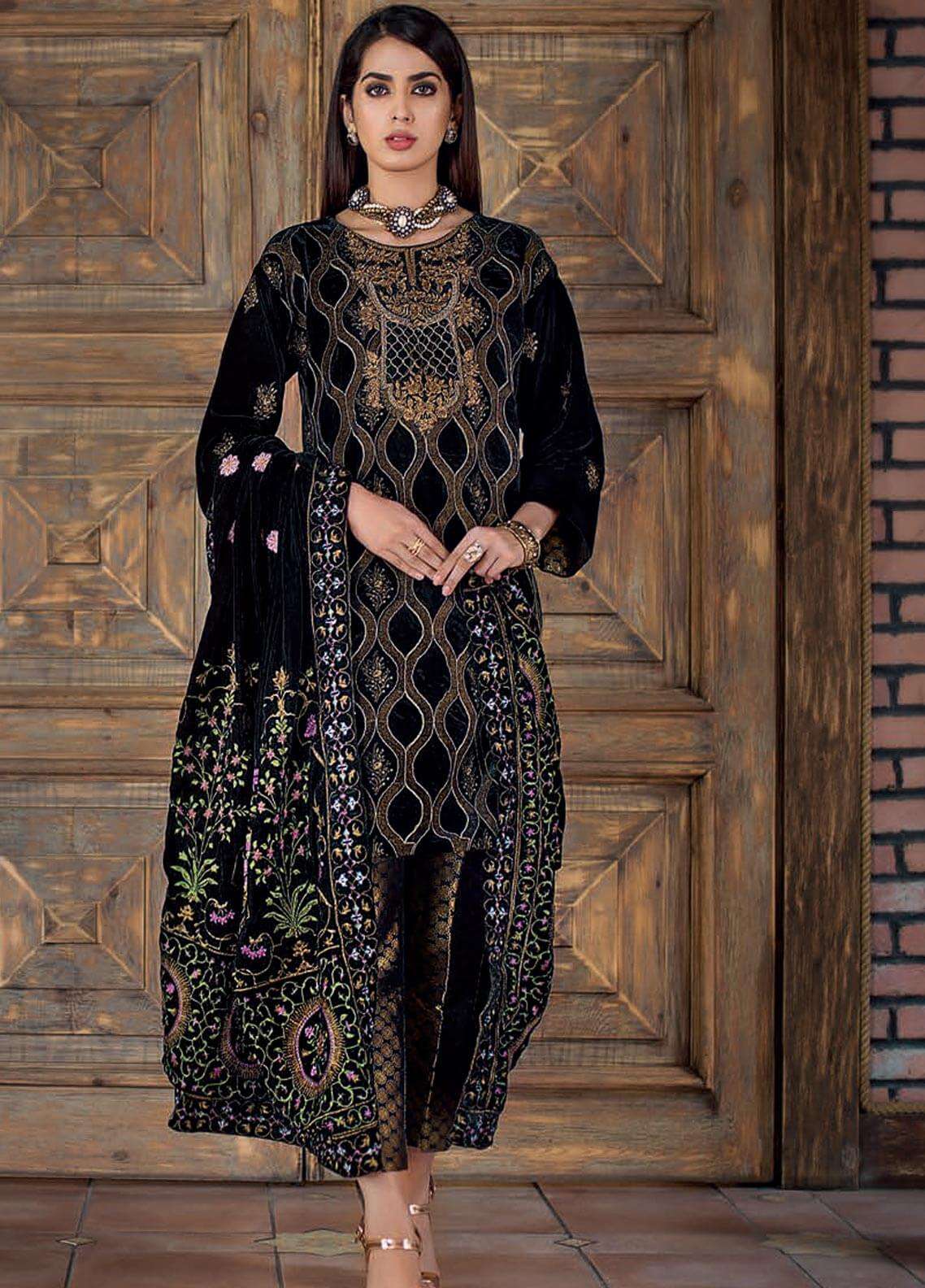 img_gul_ahmed_winter_collection_awwal_boutique