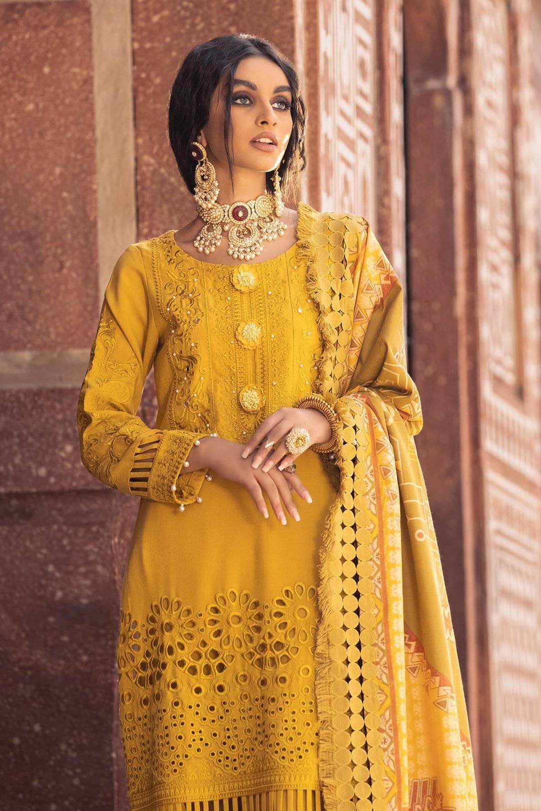 img_nureh_exclsuive_shawl_collection_awwal_boutique