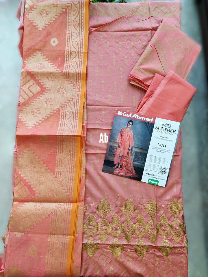 img_open_pic_gul_ahmed_lawn_awwal_boutique