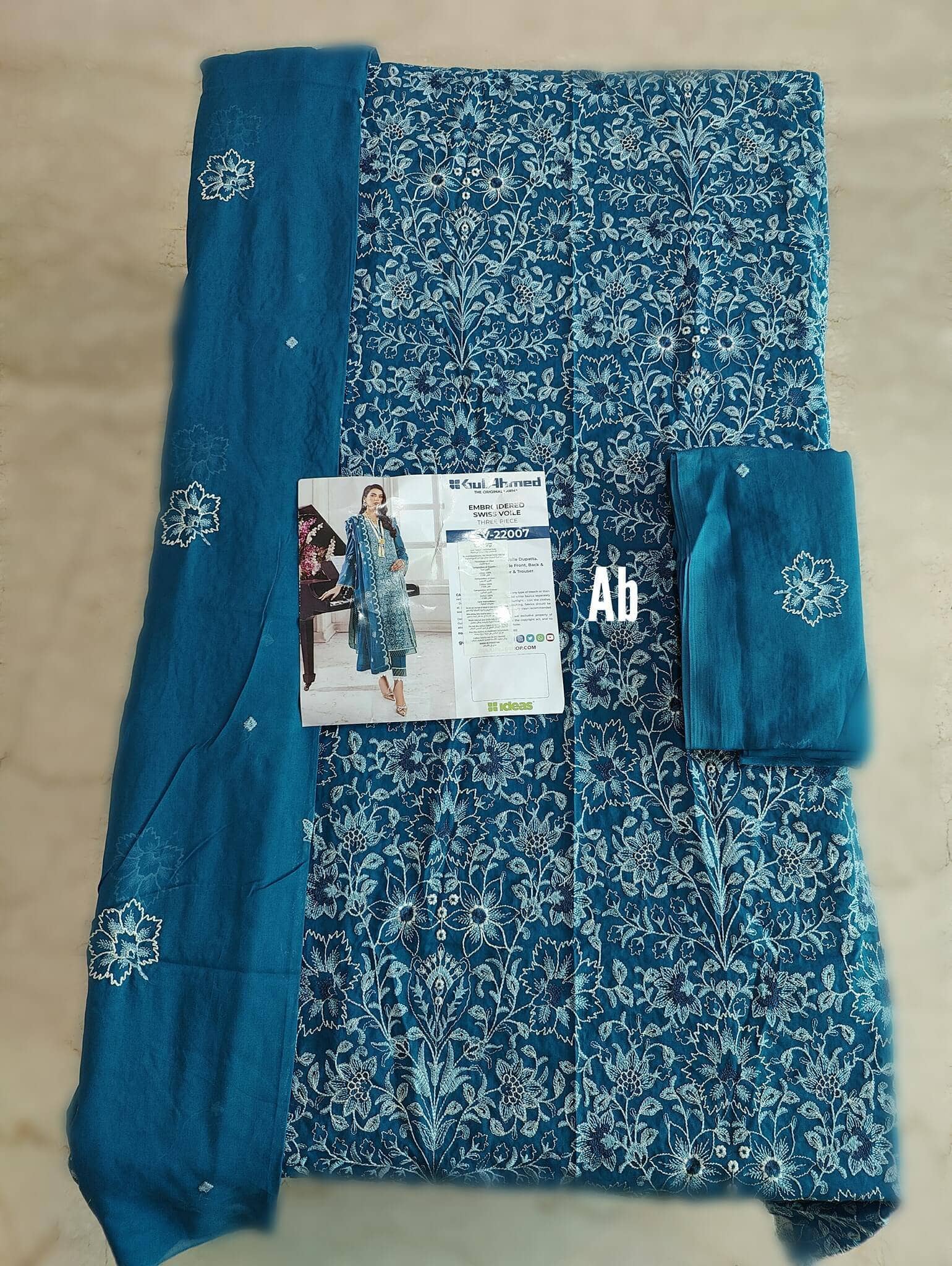 Img_open_pic_gul_ahmed_22_awwal_boutique