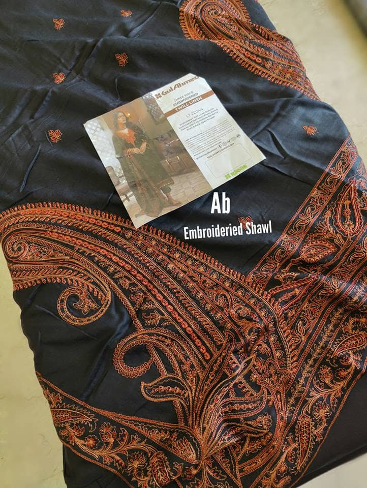 img_open_pic_gul_ahmed_winter_22_awwal_boutique